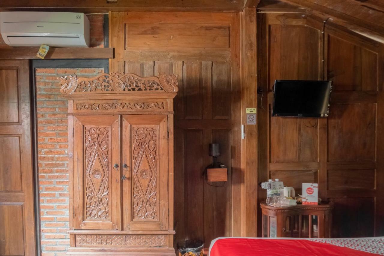 Hotel Batukaras Kalaras المظهر الخارجي الصورة